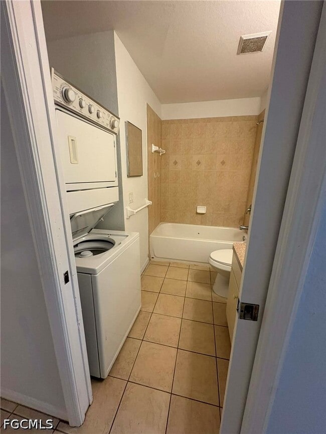 1002 W 12th St in Lehigh Acres, FL - Building Photo - Building Photo