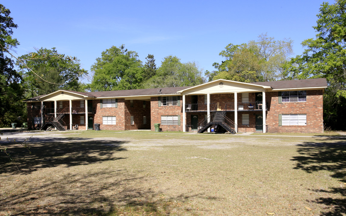 444 S Brunswick St in Jesup, GA - Building Photo