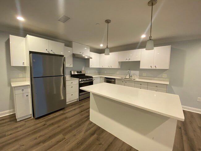 property at 918 Providence Hwy