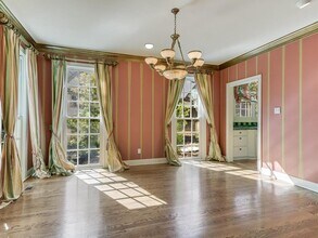 2514 Wooldridge Dr in Austin, TX - Foto de edificio - Building Photo