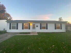 3533 Alamosa Dr in Cincinnati, OH - Building Photo