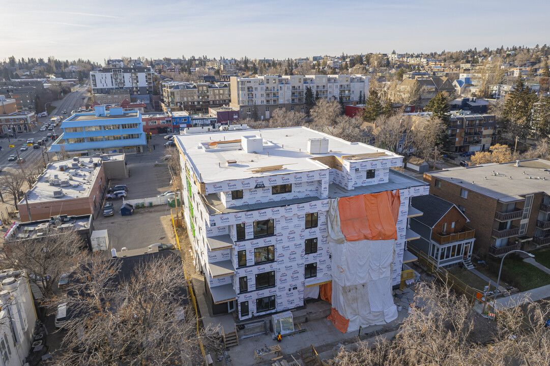 The Cunningham in Calgary, AB - Building Photo