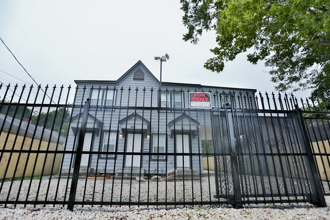 3203 Elgin St, Unit A in Houston, TX - Building Photo - Building Photo