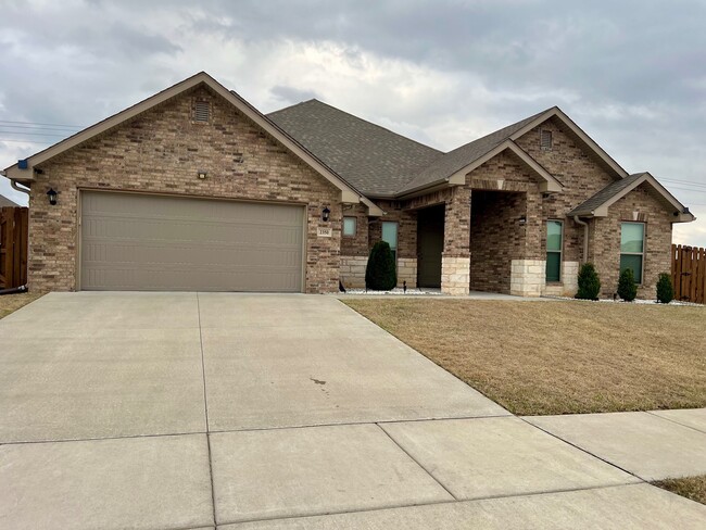 property at 2350 Cameo Ln