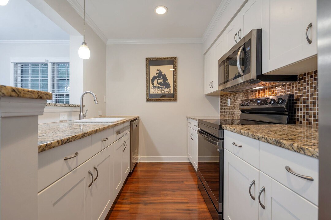 173 Barone Pl NW in Atlanta, GA - Building Photo