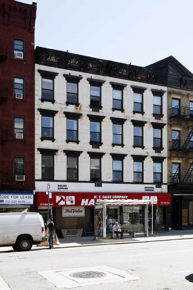718 Tenth Ave in New York, NY - Foto de edificio - Building Photo