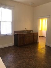 213 W Washington Ave, Unit 213 W Washington Ave in Santa Ana, CA - Building Photo - Building Photo