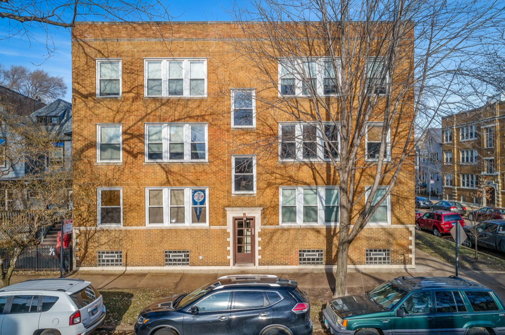 3804 N Marshfield Ave, Unit 3808-2 in Chicago, IL - Building Photo