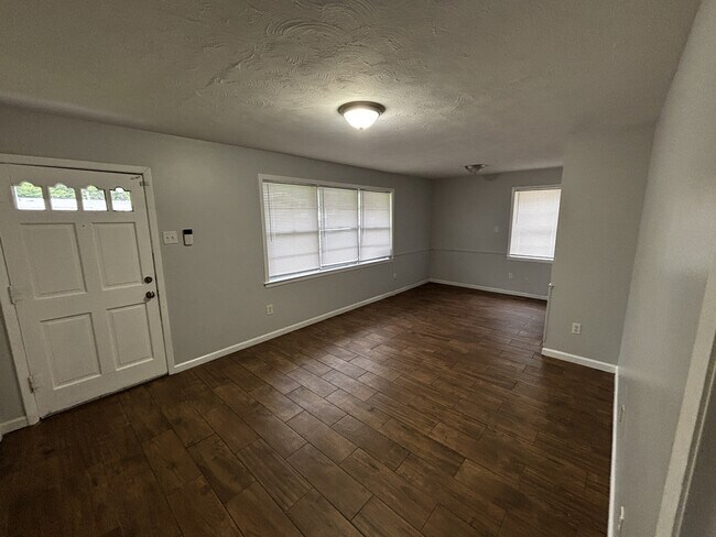2247 Pamela Dr in Memphis, TN - Building Photo - Building Photo