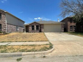 5413 Emmeryville Ln in Fort Worth, TX - Building Photo