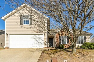 7045 S Hampton Blvd in Nashville, TN - Building Photo