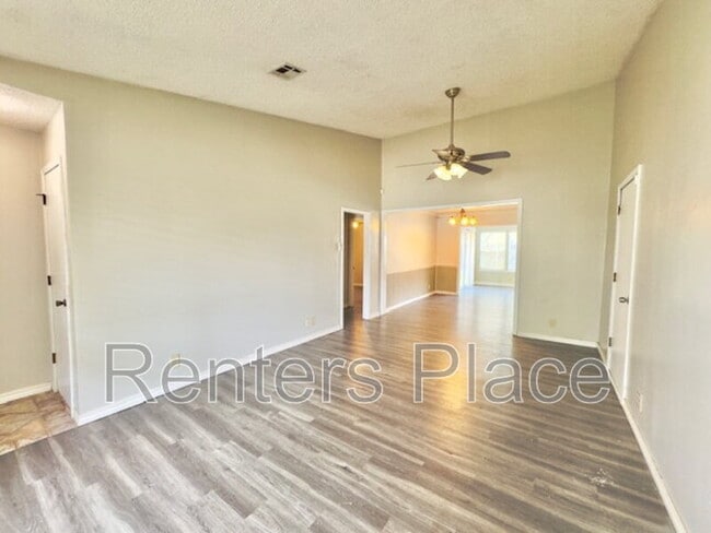 8405 N 116th E Pl in Owasso, OK - Building Photo - Building Photo