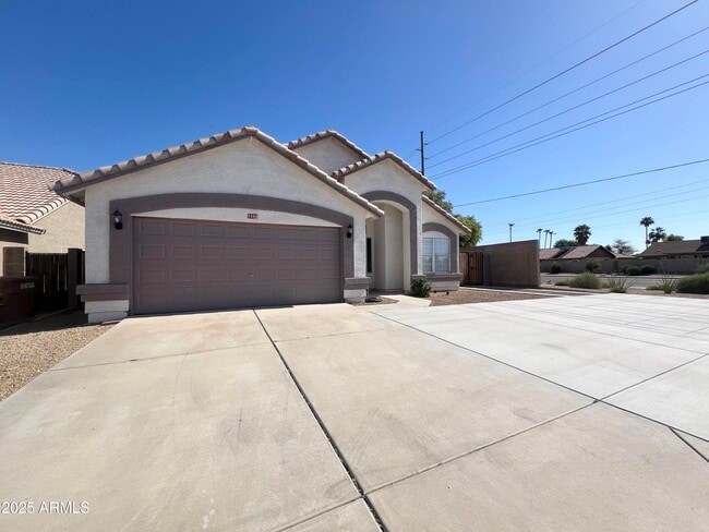 property at 7504 W Jenan Dr