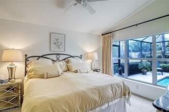 10072 Oakhurst Way in Ft. Myers, FL - Building Photo - Building Photo