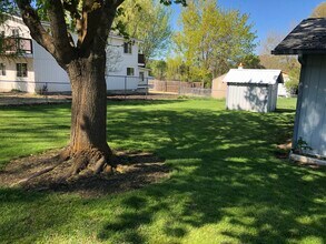 807 Poplar St in Cove, OR - Building Photo - Building Photo