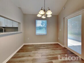 528 Little Lake Ct in Winter Haven, FL - Building Photo - Building Photo