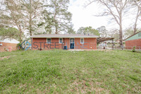 4810 Wellborn Dr photo'