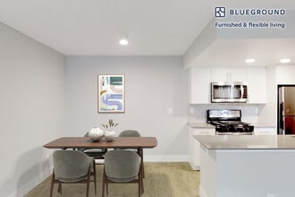 3831 Orchid Ln in Calabasas, CA - Building Photo - Building Photo