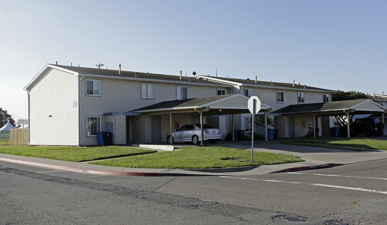 Villages At Treasure Island in San Francisco, CA - Building Photo