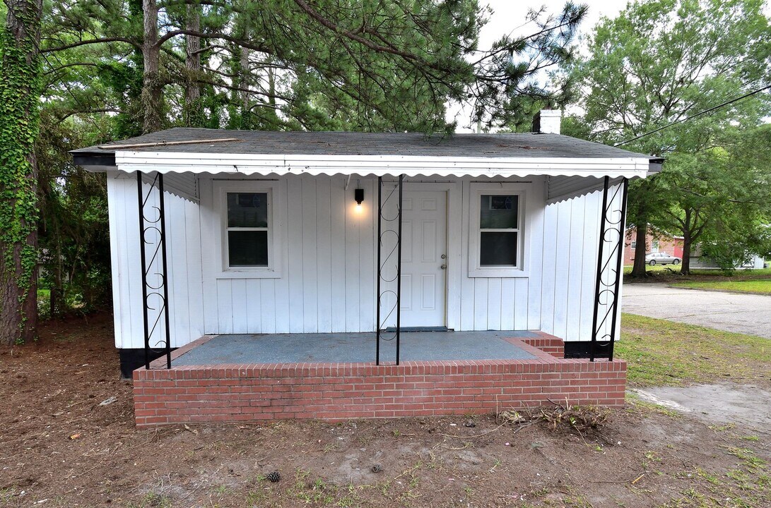 1000 Paul St in Rocky Mount, NC - Building Photo