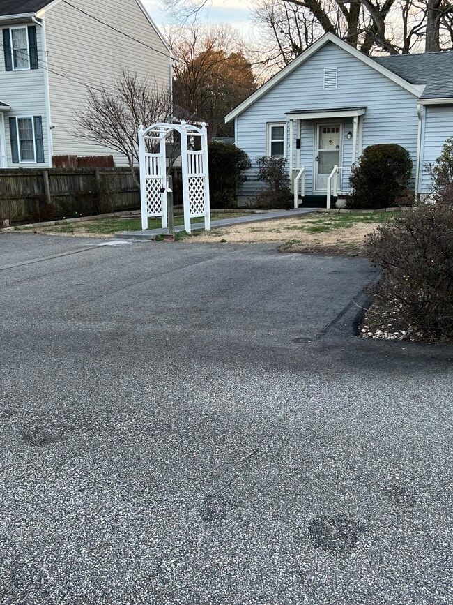 property at 4311 Warwick Rd