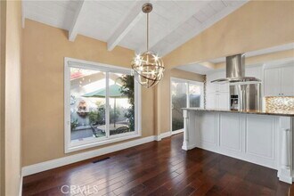 505 Playa in Newport Beach, CA - Building Photo - Building Photo