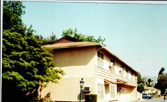 3150-3156 Big Dalton Ave in Baldwin Park, CA - Building Photo