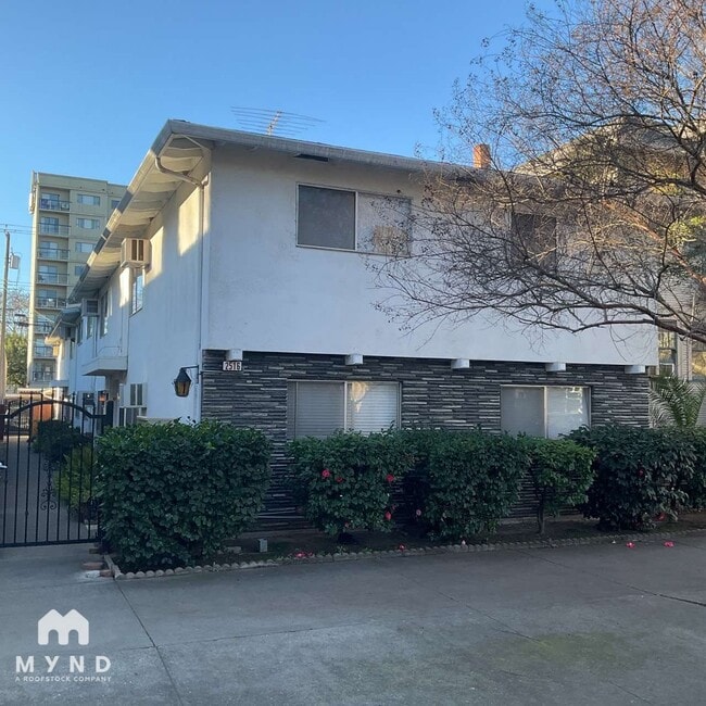 property at 2516 I St