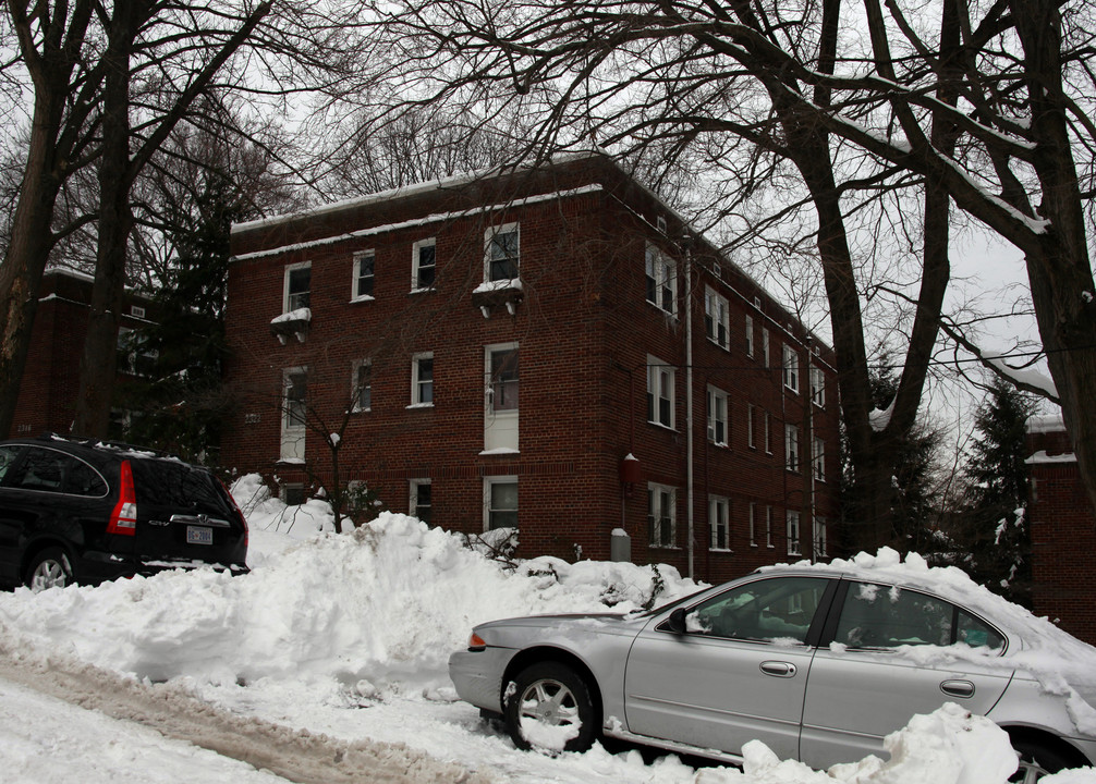 2322 40th Pl NW in Washington, DC - Building Photo