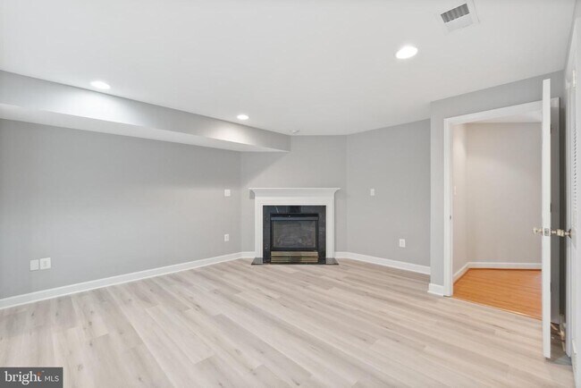 property at 5382 Lavender Mist Ct