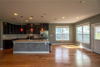 2312 Montague St in Austin, TX - Building Photo - Building Photo