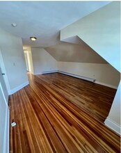 62 Quaker Ln S in West Hartford, CT - Building Photo - Building Photo