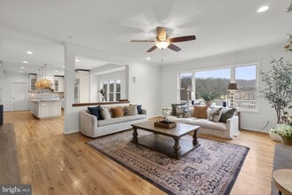 38629 Liebchen Ln in Leesburg, VA - Building Photo - Building Photo