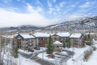 Storm Peak Apartments in Steamboat Springs, CO - Foto de edificio - Building Photo