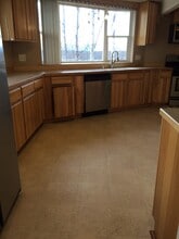 460 W Briar Dr, Unit 1 in Wasilla, AK - Building Photo - Building Photo