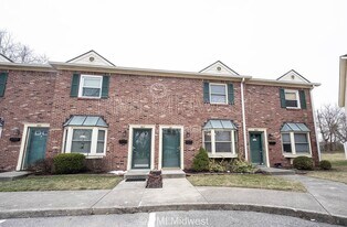 5611 N Rural St in Indianapolis, IN - Building Photo