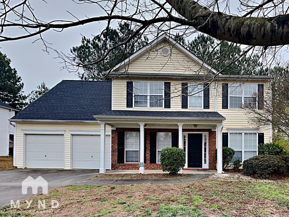 10692 Starling Trail in Hampton, GA - Building Photo