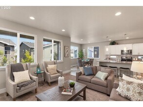 7691 SW Hansen Ln in Tigard, OR - Building Photo - Building Photo