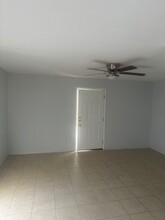 5101 Pershing Ave, Unit 1 in Fort Worth, TX - Building Photo - Building Photo