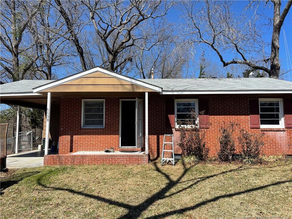 6038 Cornish St in Fayetteville, NC - Building Photo