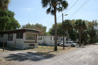 Fairfax Mobile Home Park in Riverview, FL - Building Photo - Building Photo