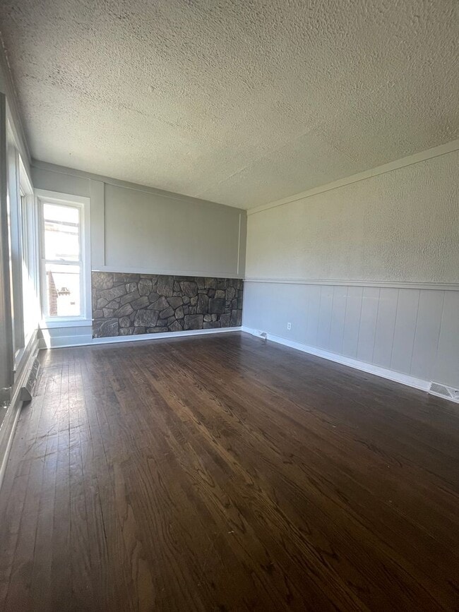 1565 Wentworth Ave in Calumet City, IL - Building Photo - Building Photo