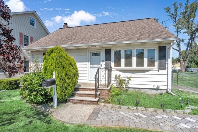 property at 253 Fairmount Ave