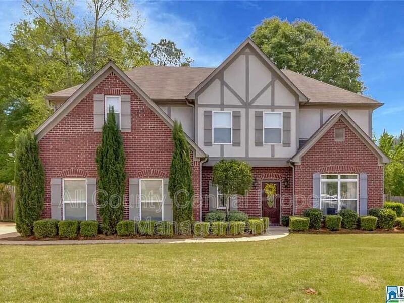 8038 Mary Alice Way in Mc Calla, AL - Building Photo