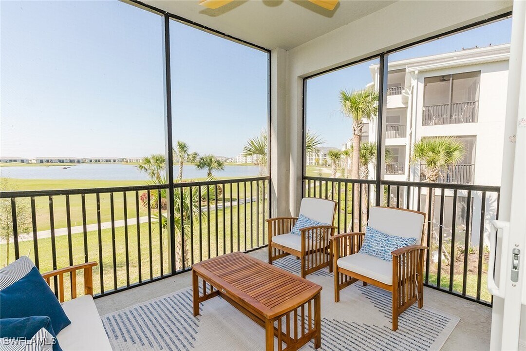 5651 Double Eagle Cir in Ave Maria, FL - Foto de edificio