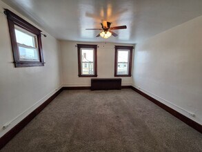 1122 9th St in Mckees Rocks, PA - Building Photo - Building Photo