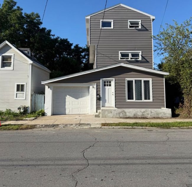 property at 1346 10th Ave