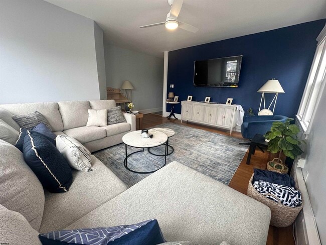 2 S Little Rock Ave in Ventnor City, NJ - Building Photo - Building Photo