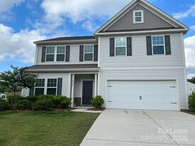 4060 Beacon Ave in Unionville, NC - Building Photo