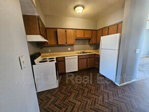 2801 E Monte Cristo Ave in Phoenix, AZ - Foto de edificio - Building Photo